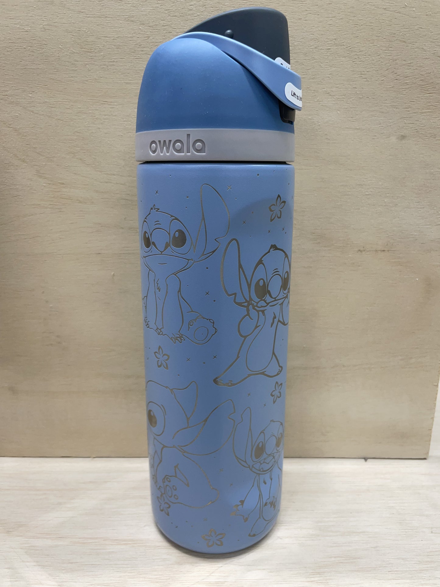 24oz Hawaiian Alien - Laser Engraved Owala Bottle