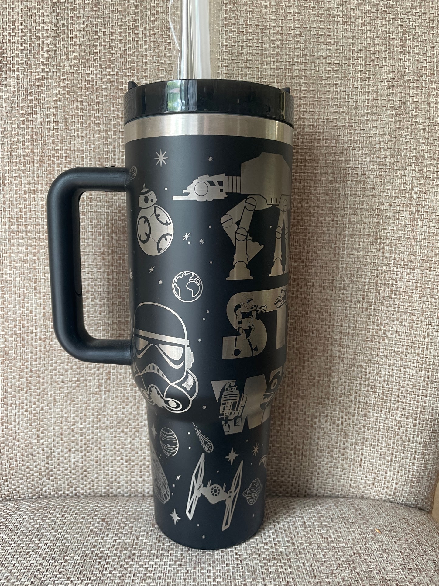 Laser Engraved Star Wars 40oz Tumbler w/ Straws